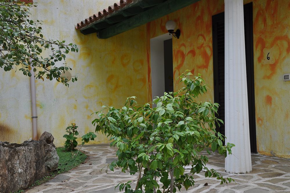 Hotel Pedra Niedda Budoni Exterior foto
