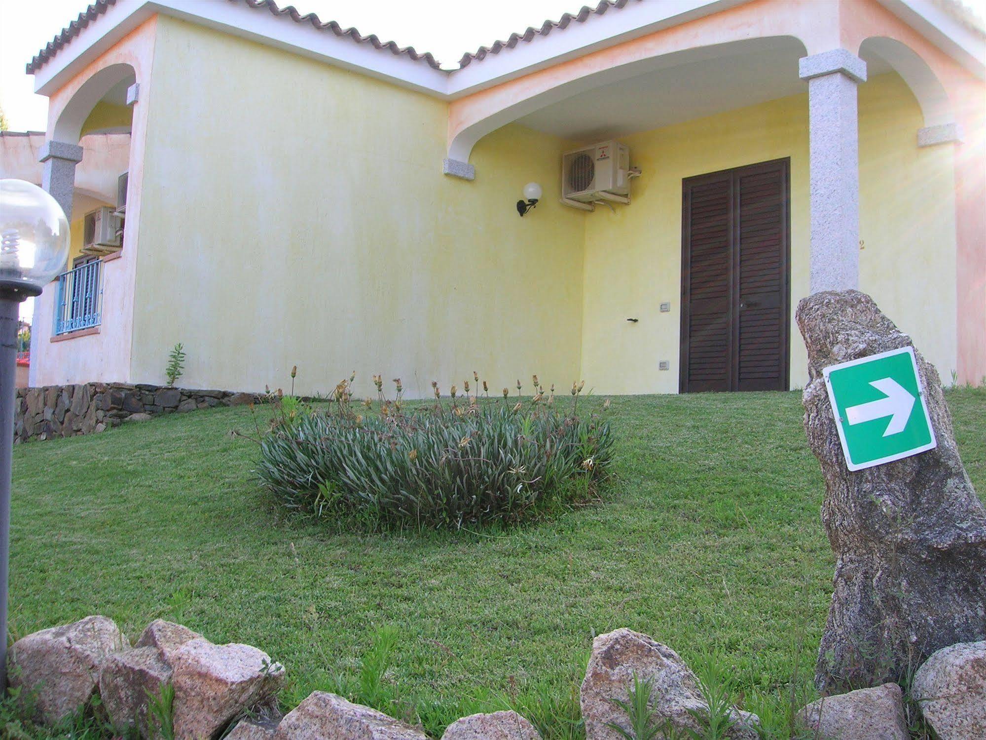 Hotel Pedra Niedda Budoni Exterior foto