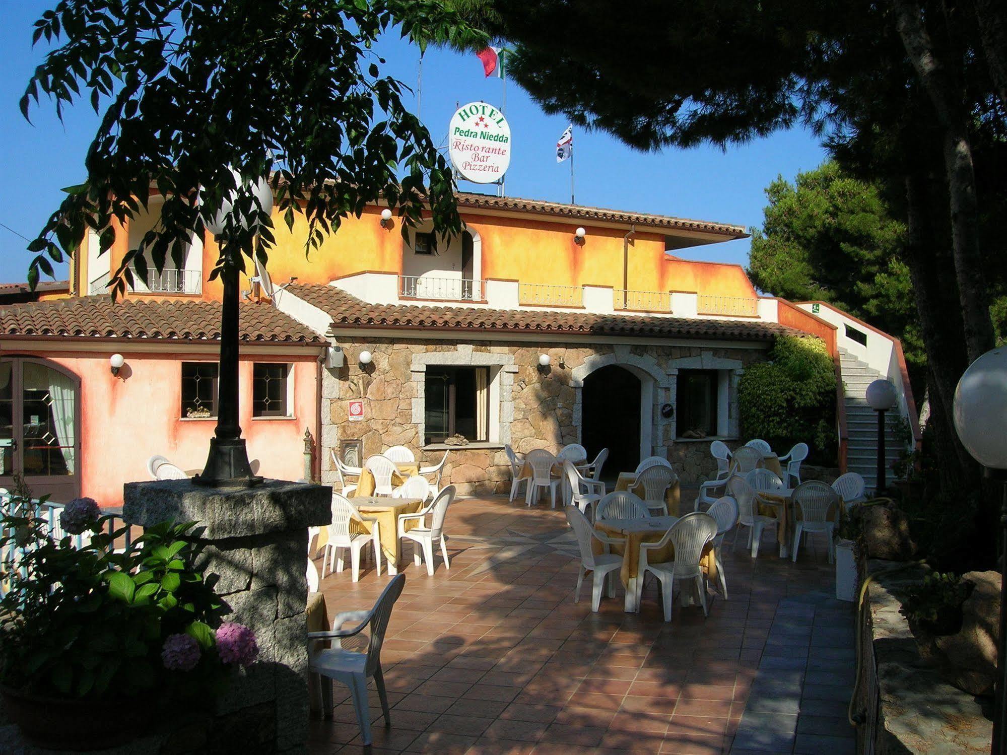 Hotel Pedra Niedda Budoni Exterior foto